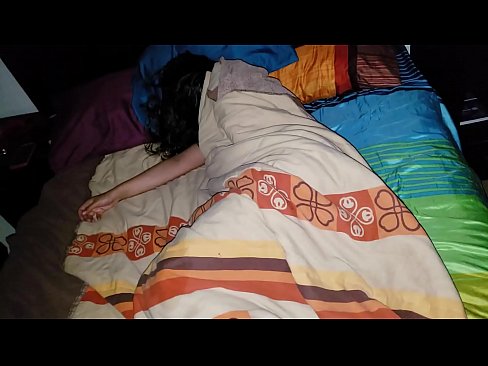 ❤️ Figliastro che rimprovera la sua giovane matrigna mentre lei dorme ❌ Porno russoal it.qizpornolar.ru ❌❤